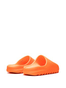 Chinelo Yeezy Slides 'Enflame Orange'